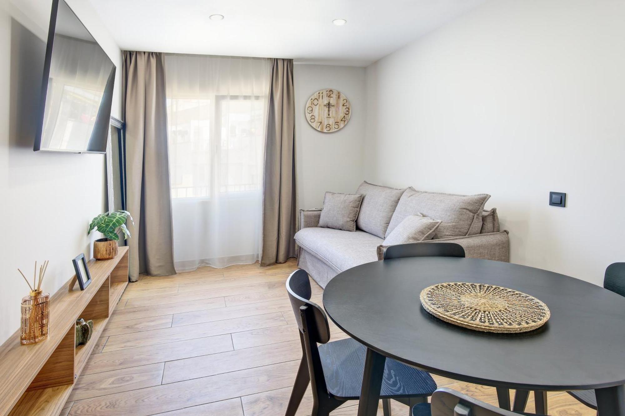 Lagom New, 5 Min Walk From The Sea Alberg